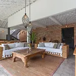 Villa Madura DREAM 3bdrs Central Seminyak